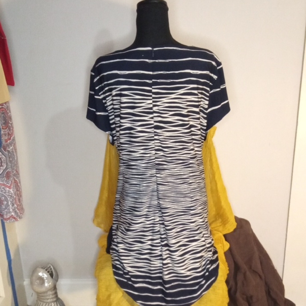 3/$25 Navy & White J. Taylor Patterned Dress Size 20W - Picture 2 of 12